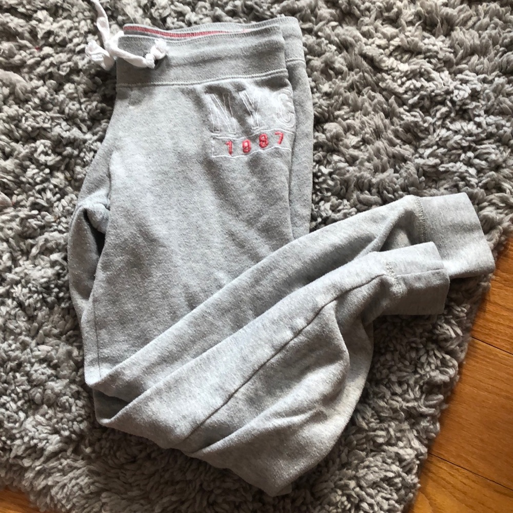 sweat pants